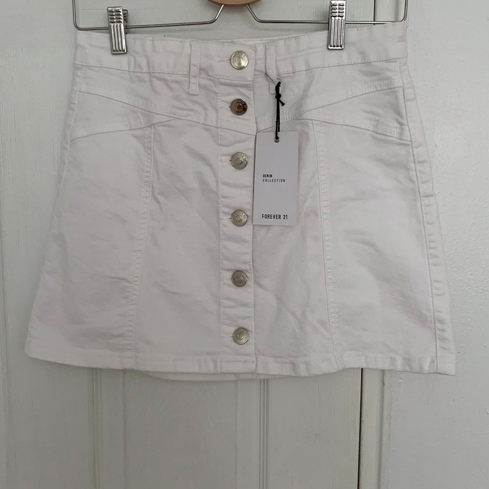 Forever 21 White Button Skirt
